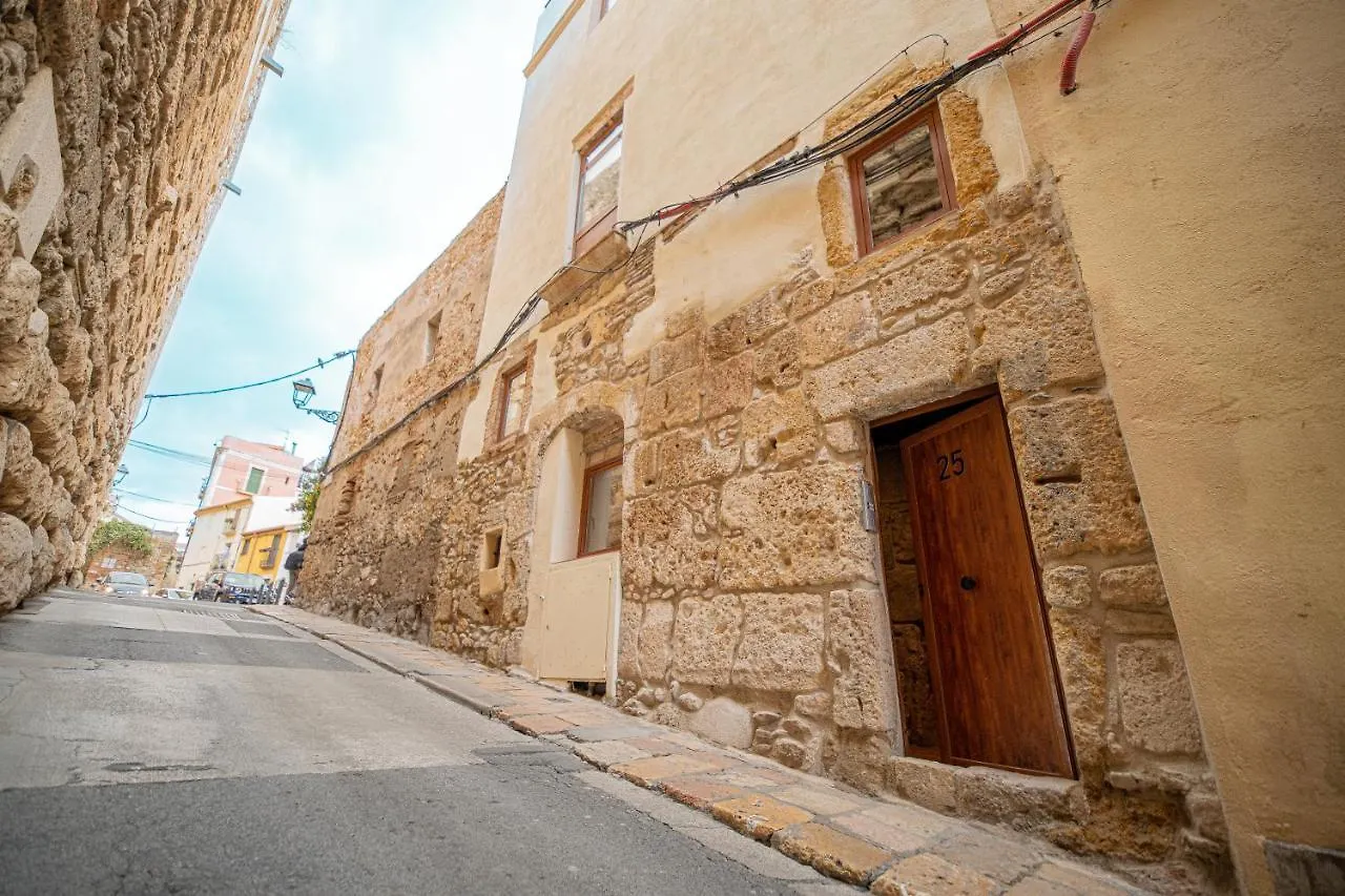 Apartamento 1 En La Muralla Romana Junto A La Catedral Tarragona Apartment